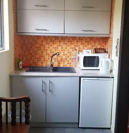D'irene-near Athens Airport , 200 Meters From The Davis Appartement Artemida (Attica)